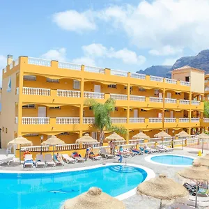 https://el-marques-palace-puerto-de-santiago.in-canary-islands.com